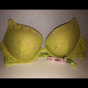 Victoria’s Secret Bra